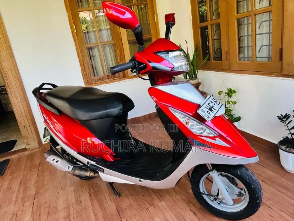 TVS Scooty Streak 2011 Motorbike (Used)