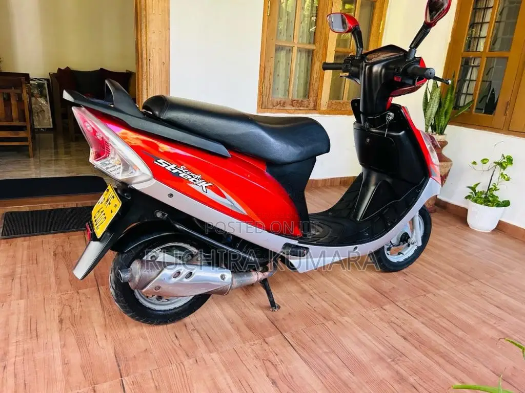 TVS Scooty Streak 2011 Motorbike (Used)