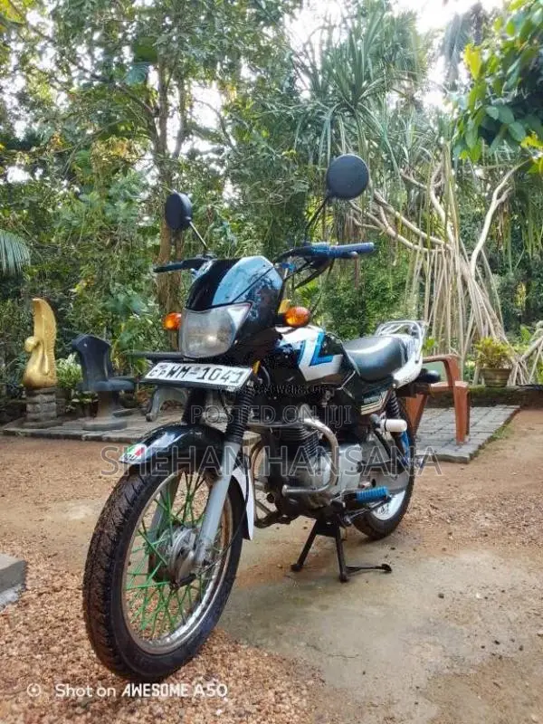 Bajaj CT-100 2010 Motorbike (Used)