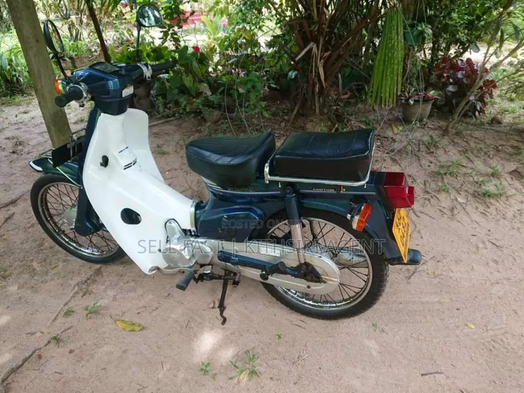 Honda Super Cub 90 Custom 1998 Motorbike (Used)
