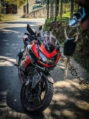 Kawasaki Ninja 250 R 2009 Motorbike (Used)