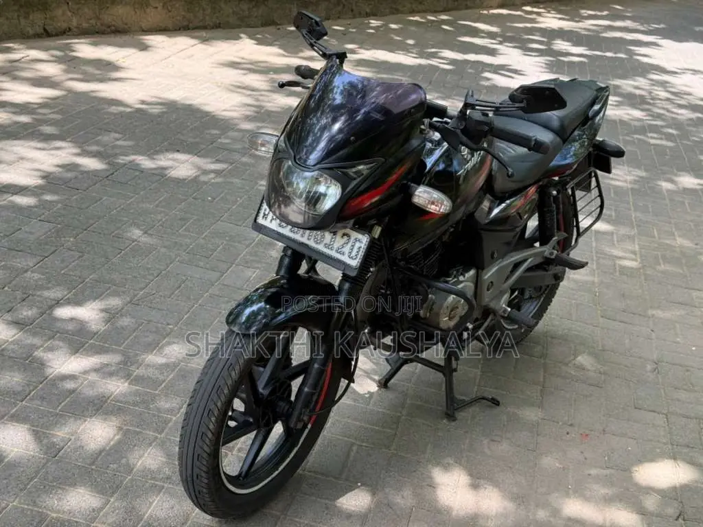 Bajaj Pulsar 180 2016 motorcycle (Used)