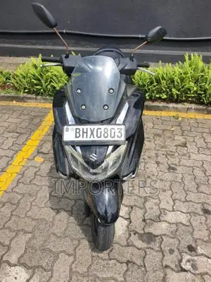 Suzuki BURGMAN 2019 Motorbike (Used)
