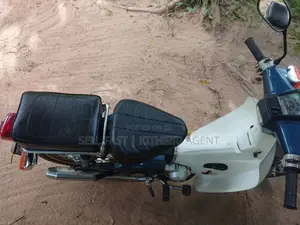 Honda Super Cub 90 Custom 1998 Motorbike (Used)