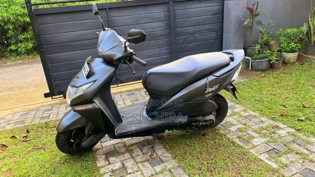 Honda Dio 2015 Motorbike (Used)