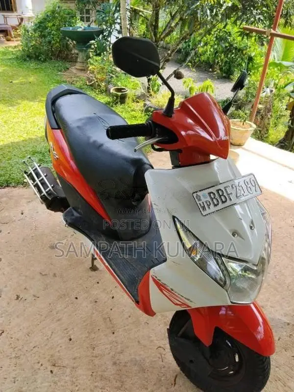 Honda Dio 2014 Motorbike (Used)