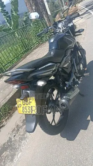 Bajaj Discover 2014 Motorbike (Used)