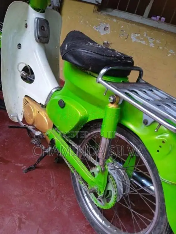 Honda Super Cub 1995 Motorbike (Used)