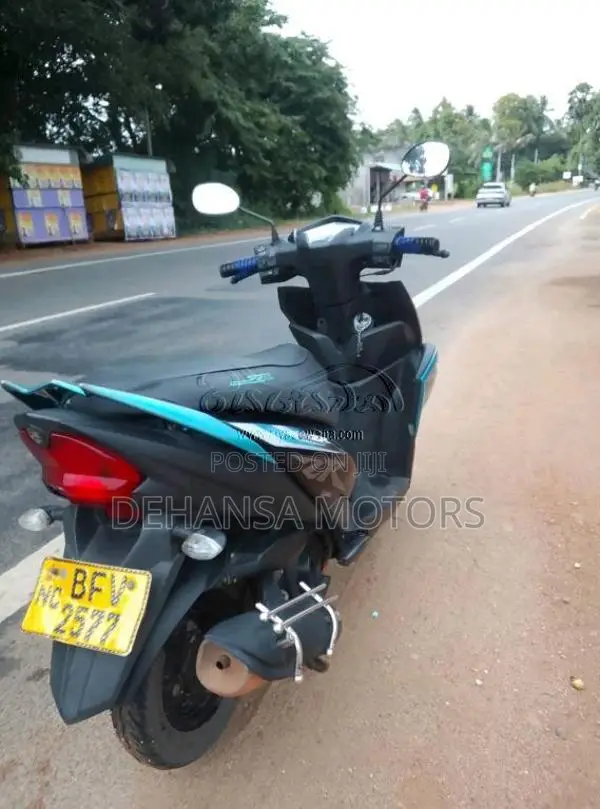 Yamaha Ray Zr 2017 Motorbike (Used)