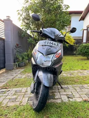 Honda Dio 2015 Motorbike (Used)