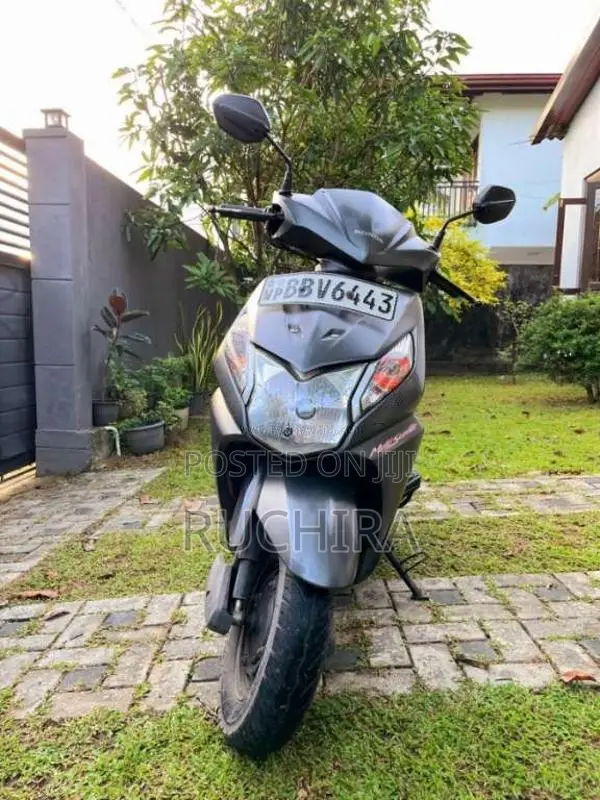 Honda Dio 2015 Motorbike (Used)