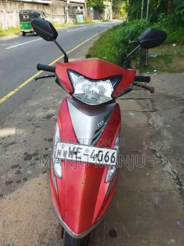 TVS Scooty Streak 2011 Motorbike (Used)