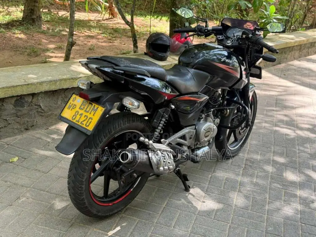 Bajaj Pulsar 180 2016 motorcycle (Used)