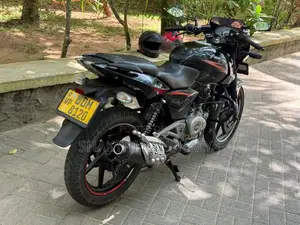 Bajaj Pulsar 180 2016 motorcycle (Used)