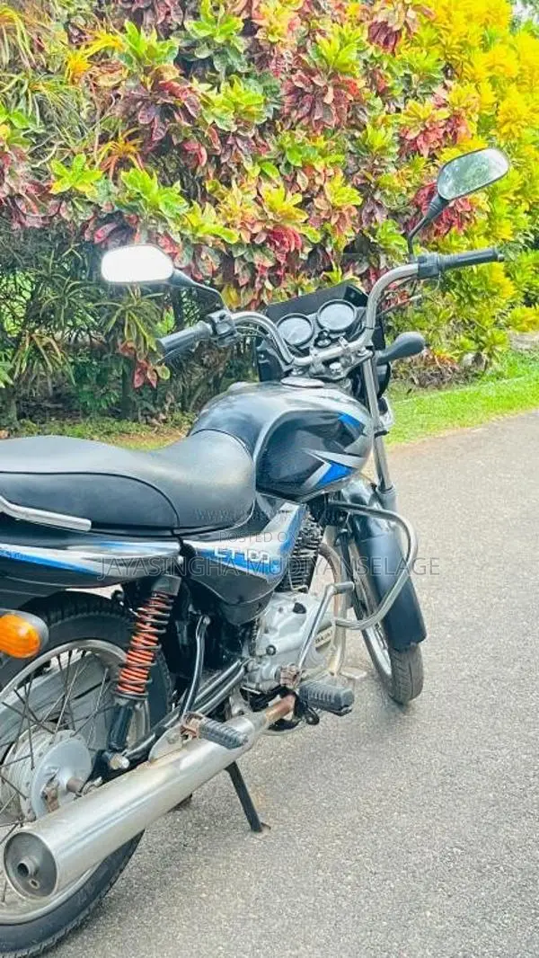 Bajaj CT-100 2017 Motorbike (Used)