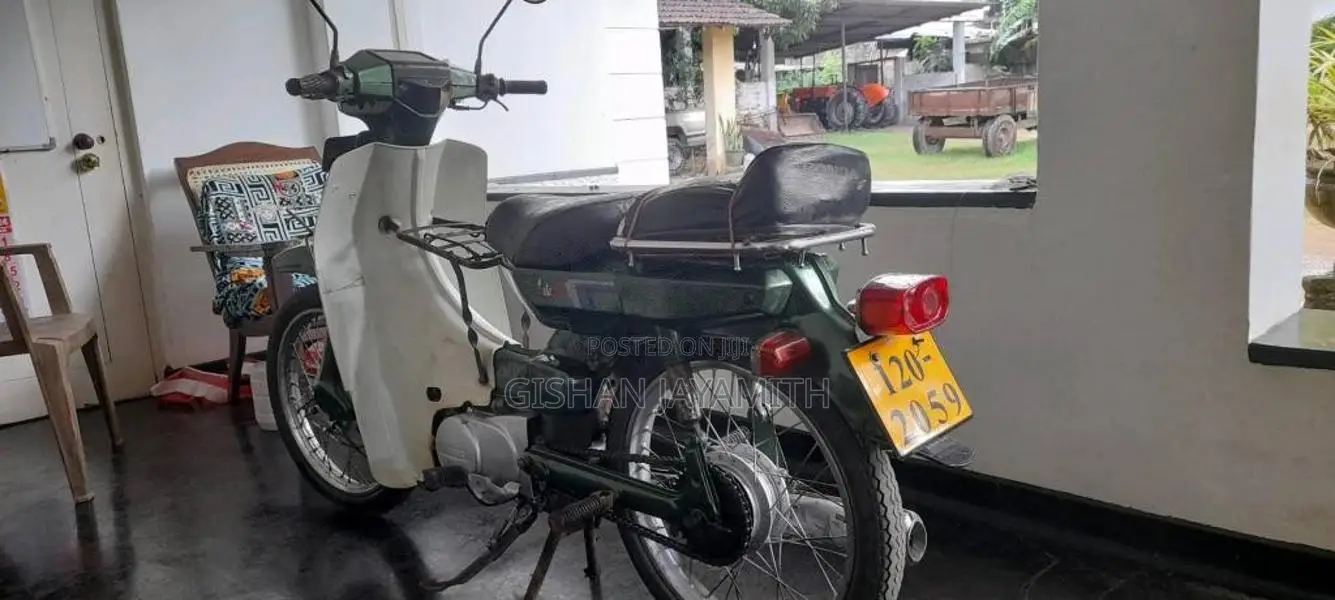 Yamaha Mate V80 1994 Motorbike Brand New