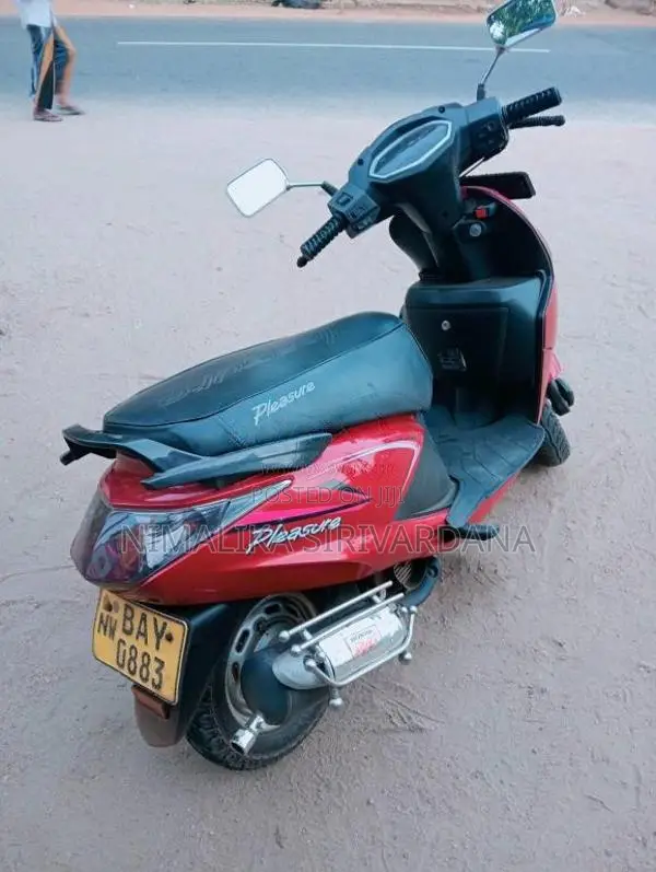 Hero Pleasure 2015 Motorbike (Used)