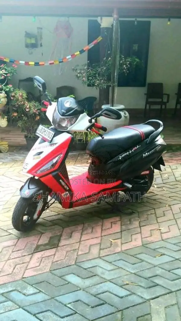 Hero Maestro Edge 2018 Motorbike (Used)