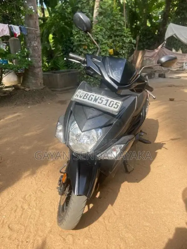 Yamaha ZR 2018 Motorbike (Used)