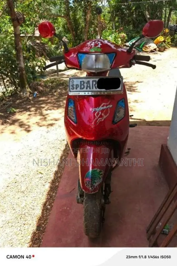 Hero Pleasure 2013 Motorbike (Used)