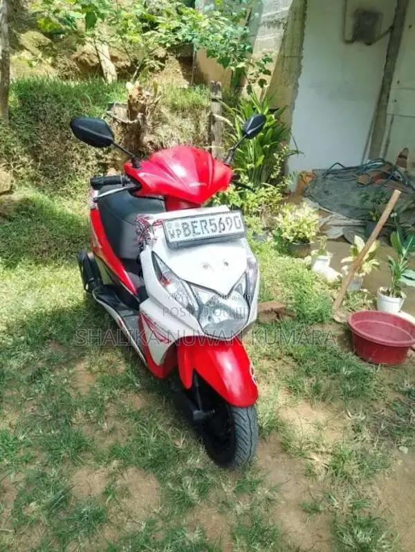 Honda Dio 2016 Motorbike (Used)