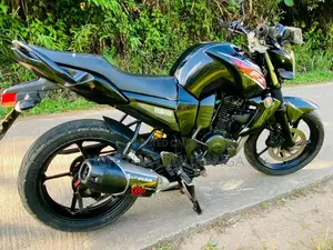 Yamaha FZ 2013 Motorbike (Used)