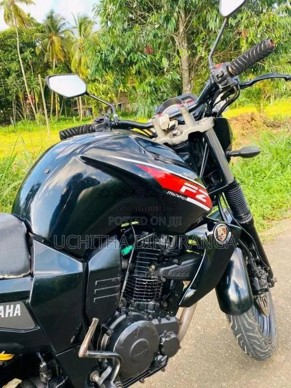 Yamaha FZ 2013 Motorbike (Used)