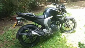 Yamaha FZ-16 2016 motorcycle (Used)