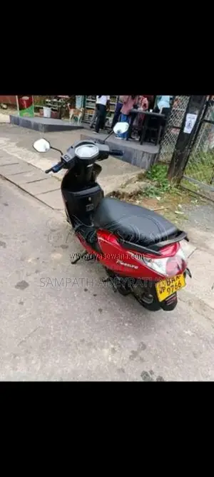 Hero Pleasure 2014 motorcycle (Used)