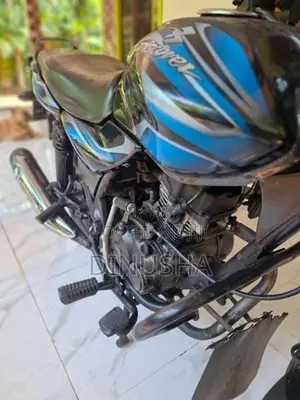 Bajaj Discover 100 2012 Motorbike (Used)