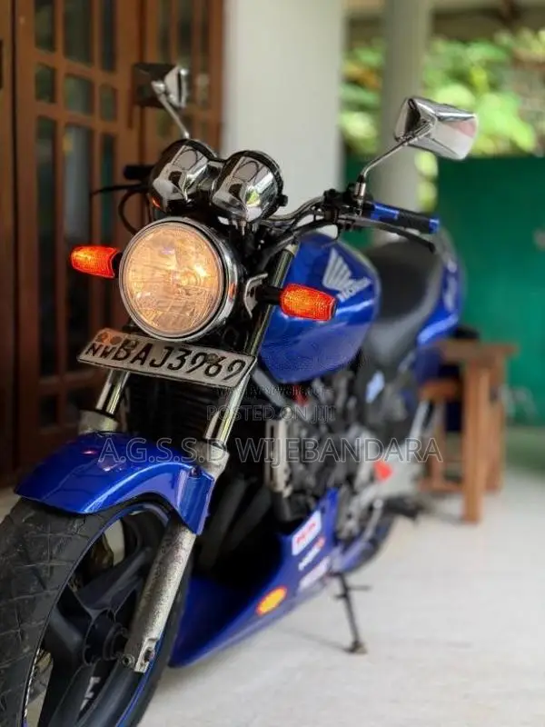 Honda Hornet 1999 Motorbike (Used)