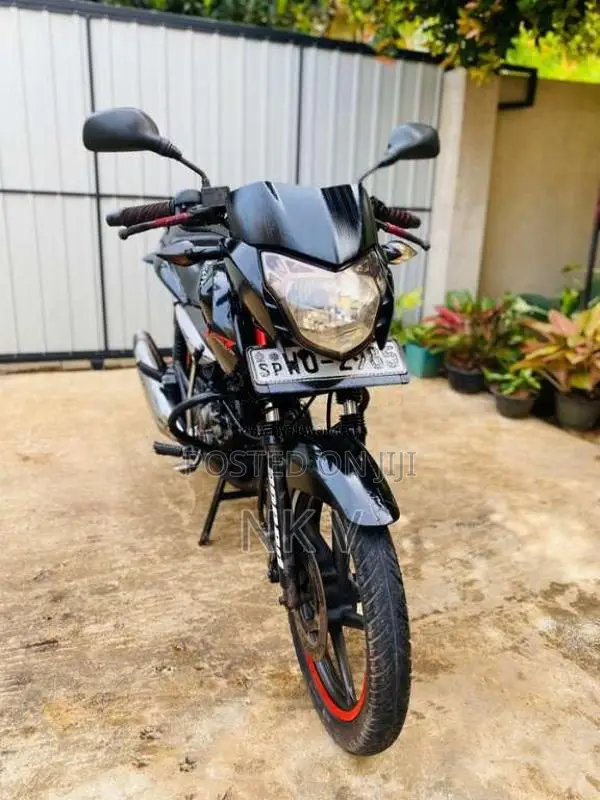 Bajaj Pulsar 2011 Motorbike (Used)