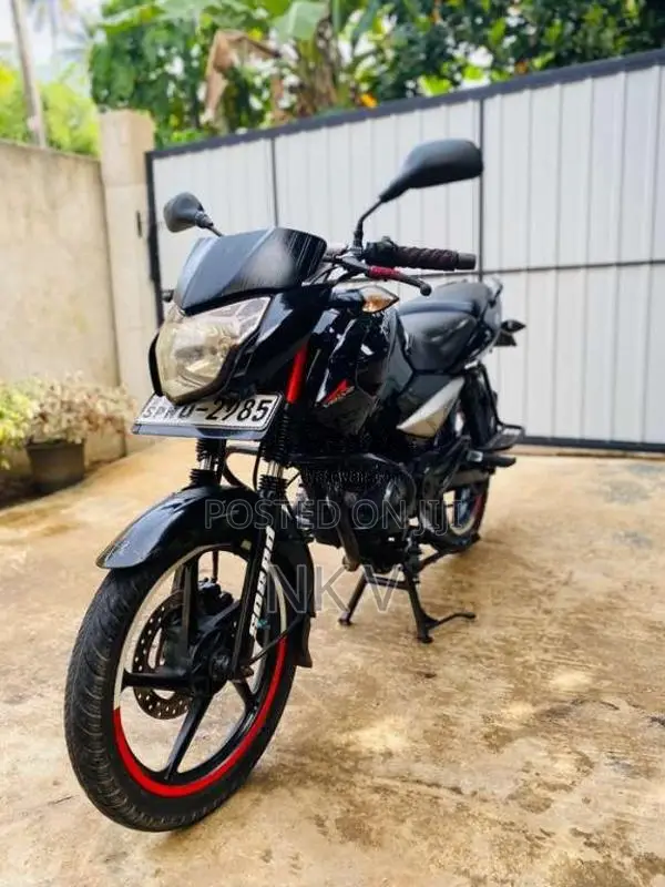 Bajaj Pulsar 2011 Motorbike (Used)