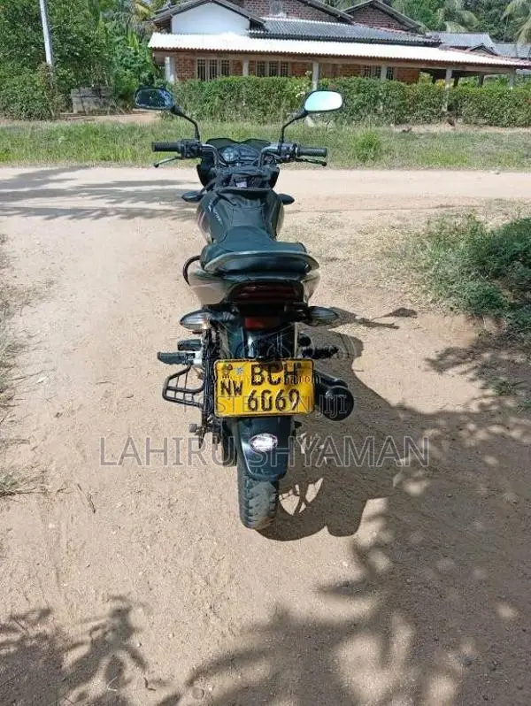 Bajaj Discover 125M 2015 Motorbike (Used)