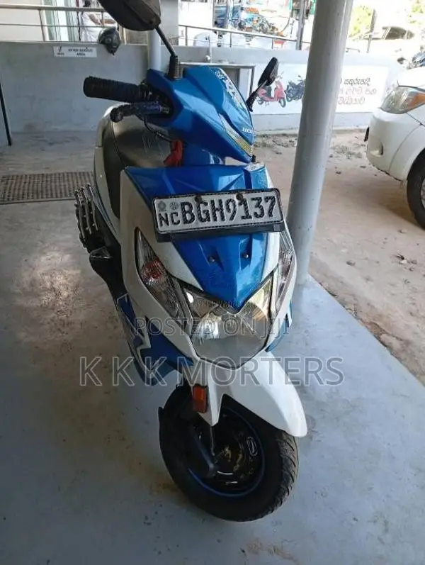 Honda Dio 2017 Motorbike (Used)