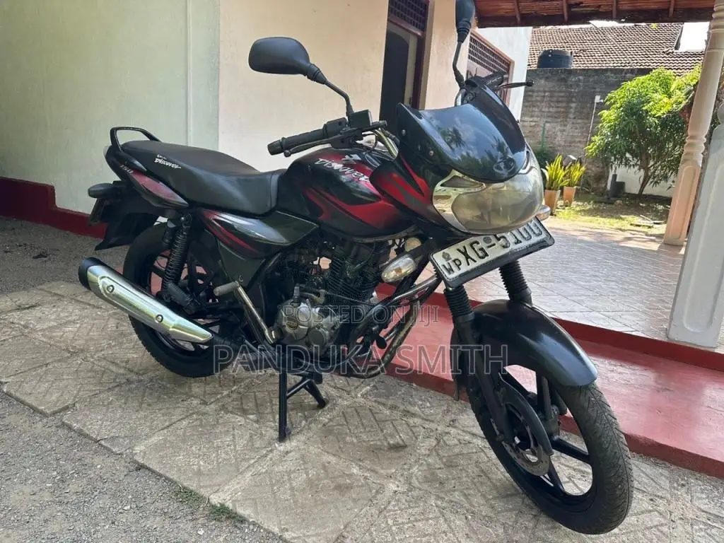 Bajaj Discover 2012 Motorbike (Used)
