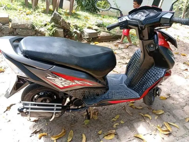 Honda Dio 2018 Motorbike (Used)