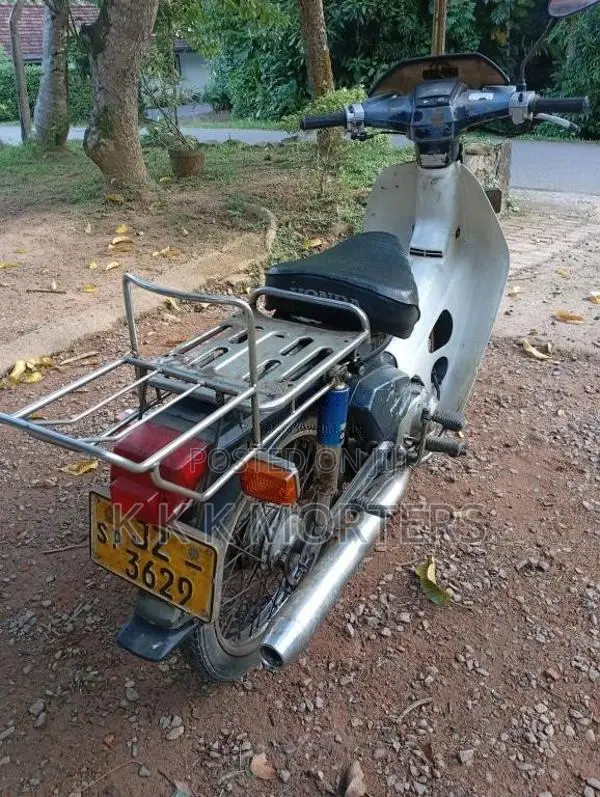 Honda Super Cub 50 Custom 2002 Motorbike (Used)