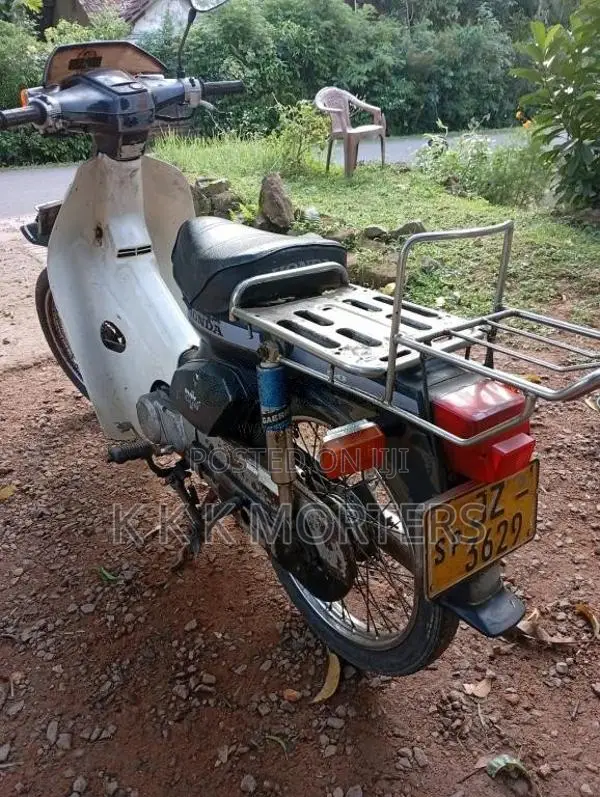 Honda Super Cub 50 Custom 2002 Motorbike (Used)