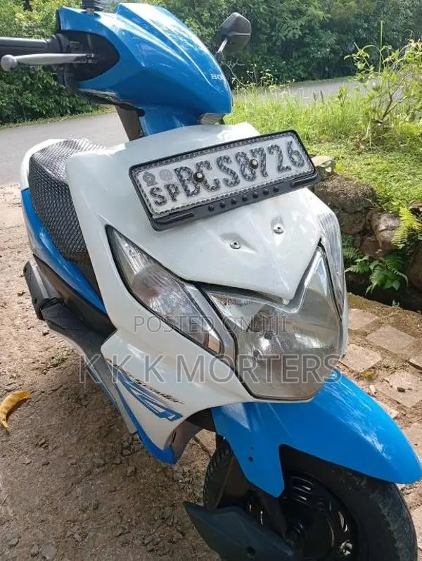 Honda Dio 2015 Motorbike (Used)