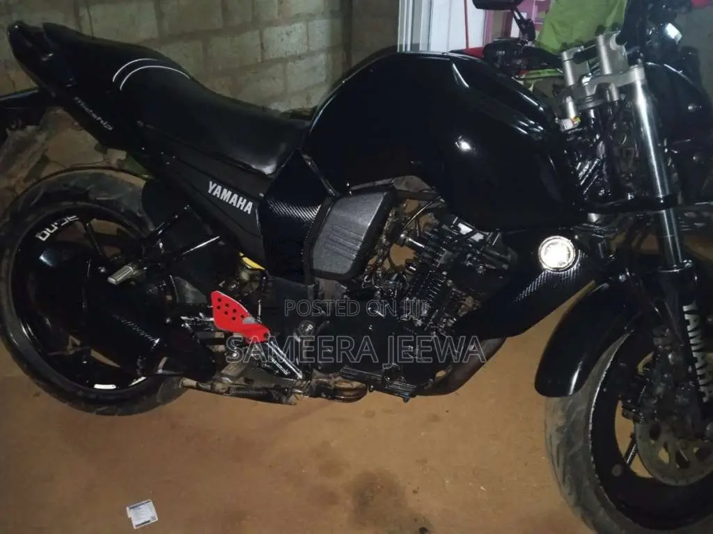 Yamaha FZ 2011 Motorbike (Used)