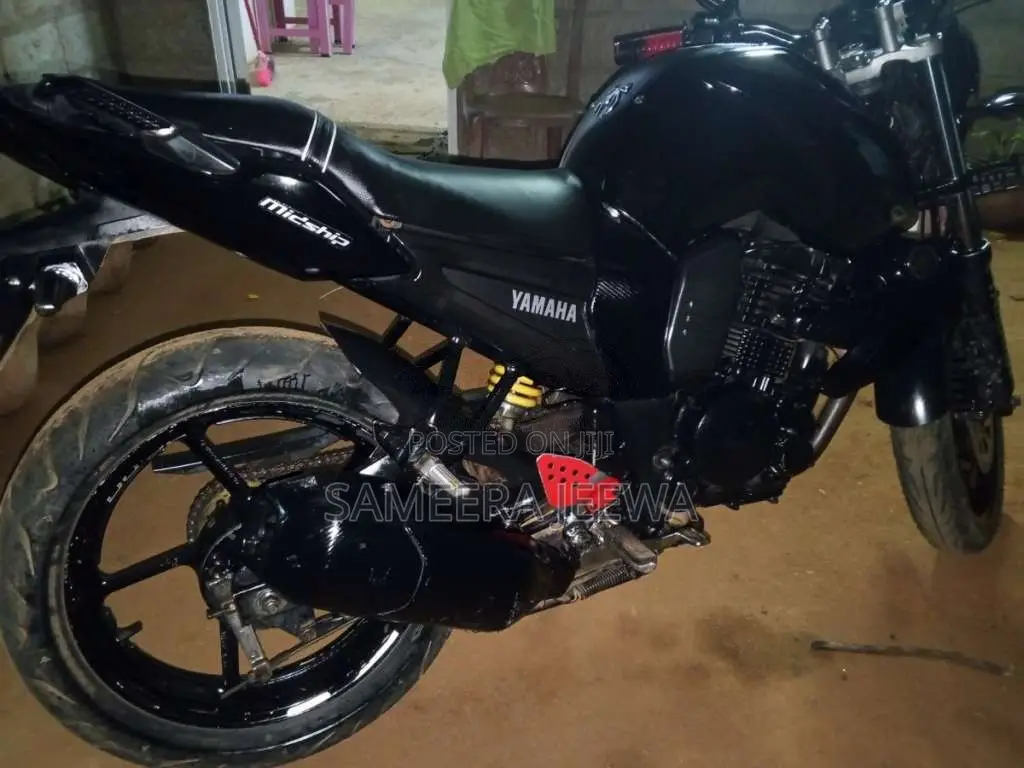 Yamaha FZ 2011 Motorbike (Used)