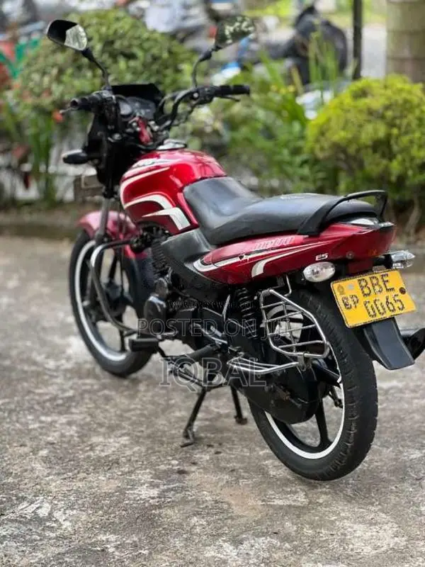 TVS Metro Es 2014 Motorbike (Used)