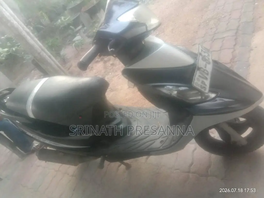 TVS Scooty Streak 2009 Motorbike (Used)