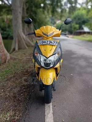 Honda Dio 2019 Motorbike (Used)