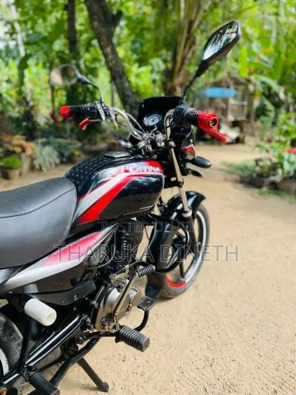 Bajaj Platina 2012 Motorbike (Used)