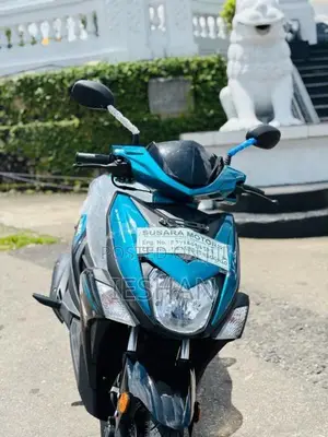 Yamaha Ray Zr 2025 Motorbike (Used)