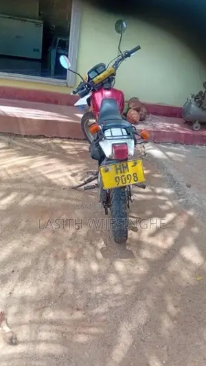 Yamaha DT175 2002 Motorbike (Used)
