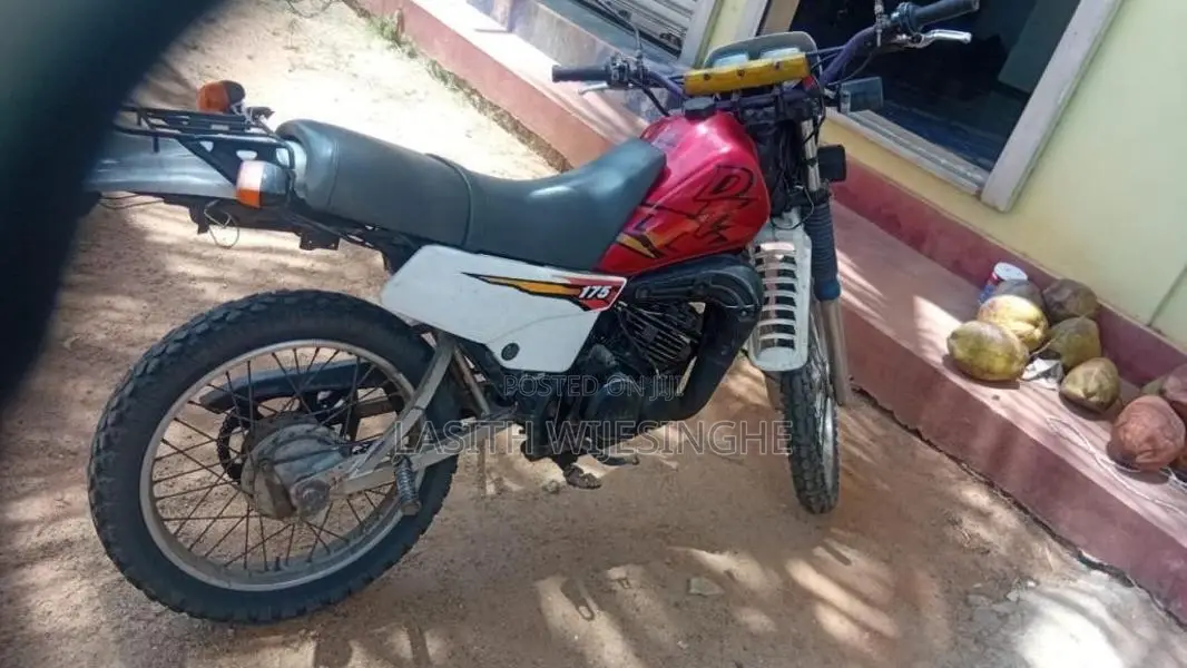 Yamaha DT175 2002 Motorbike (Used)