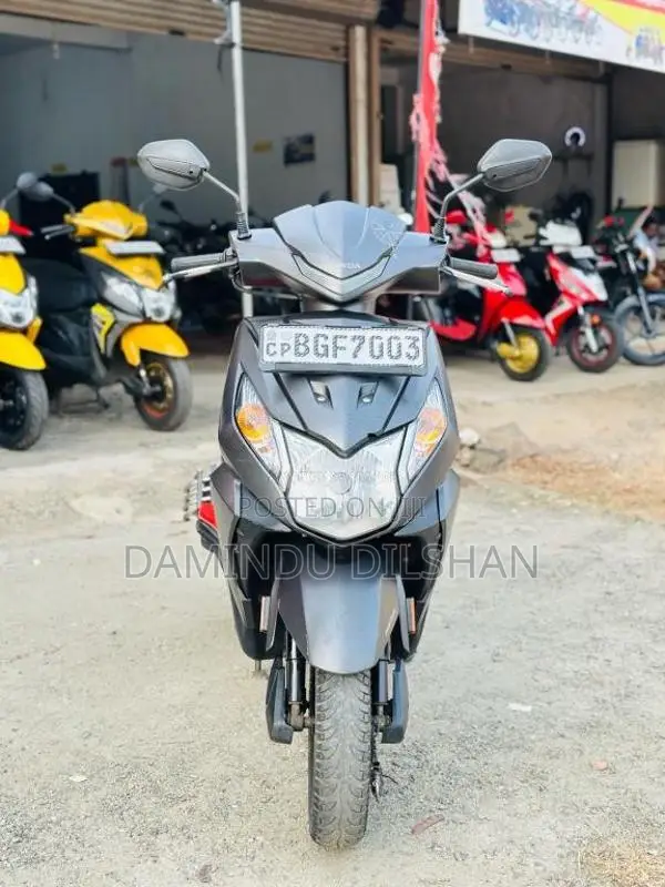 Honda Dio 2018 Motorbike (Used)